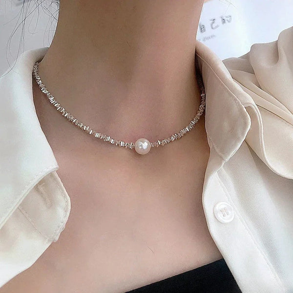 Schlichtes Perlenhalsband