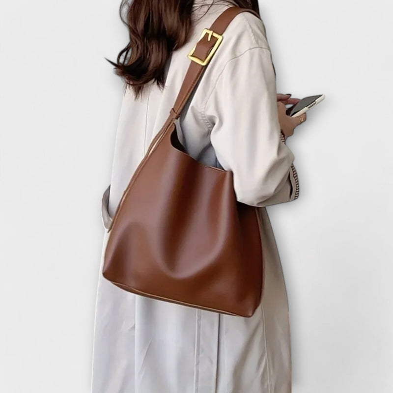 Aurellia – Elegante Lederschultertasche